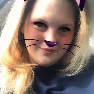 Meet your Posher, Kim